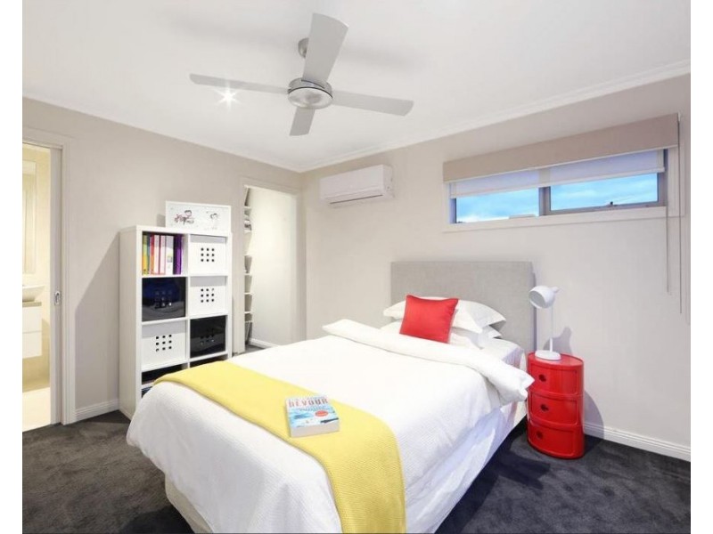 2/41 Deschamp Crescent, Rowville VIC 3178