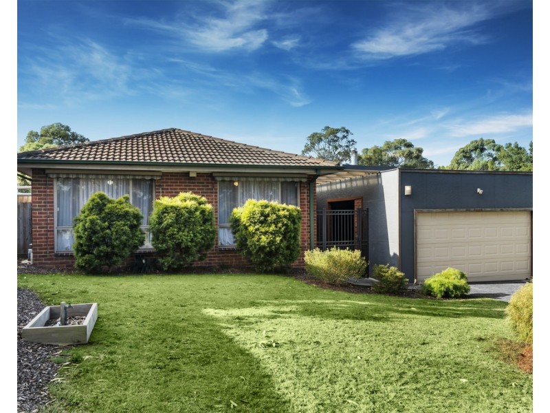 4 Cobain Square, Wantirna VIC 3152