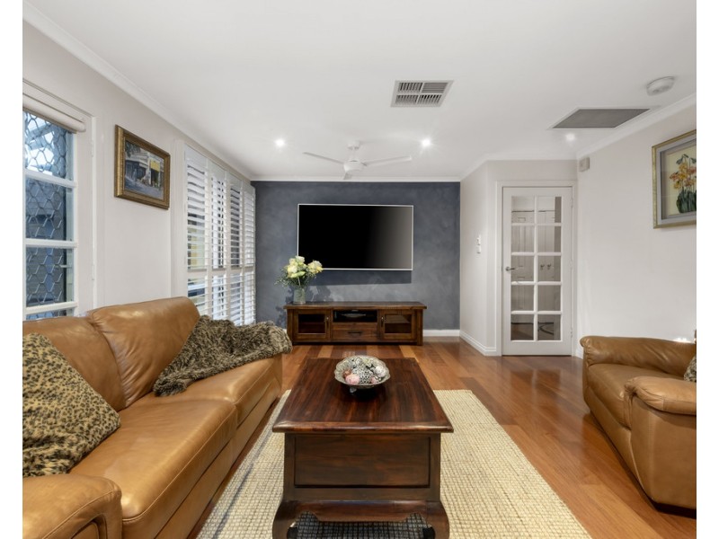 9 Deauville Court, Wantirna VIC 3152