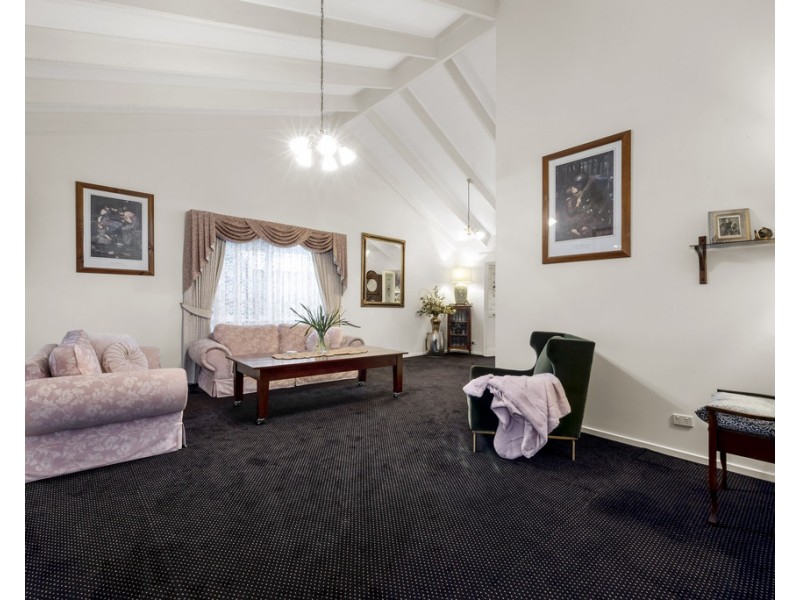 9 Deauville Court, Wantirna VIC 3152