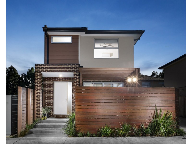 1 Emica Parade, Knoxfield VIC 3180
