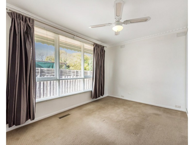 19 Lockwoods Road, Boronia VIC 3155