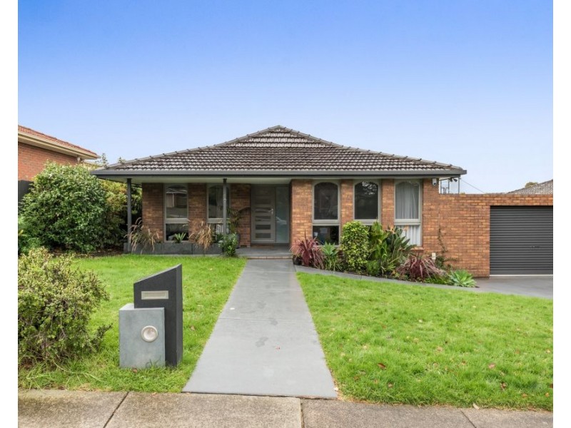 30 Barmah Drive East, Wantirna VIC 3152