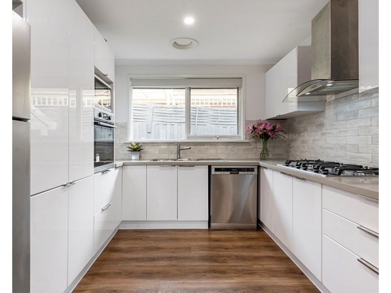 30 Barmah Drive East, Wantirna VIC 3152