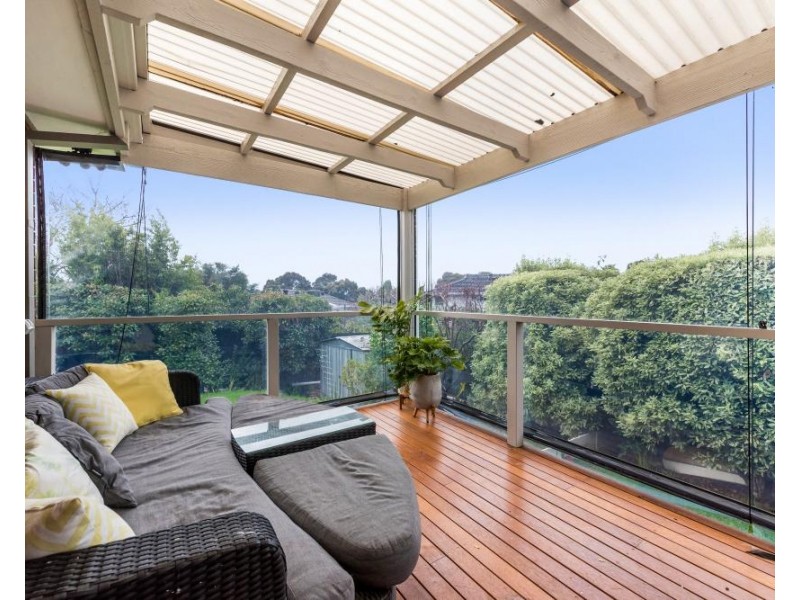 30 Barmah Drive East, Wantirna VIC 3152