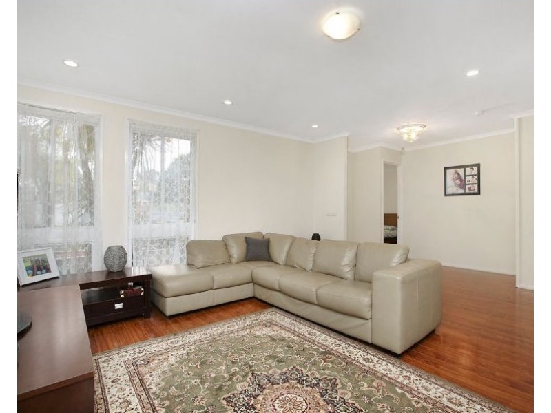 16 Kedleston Way, Rowville VIC 3178