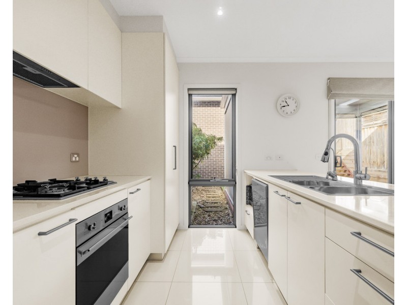 12 Harcrest Boulevard, Wantirna South VIC 3152