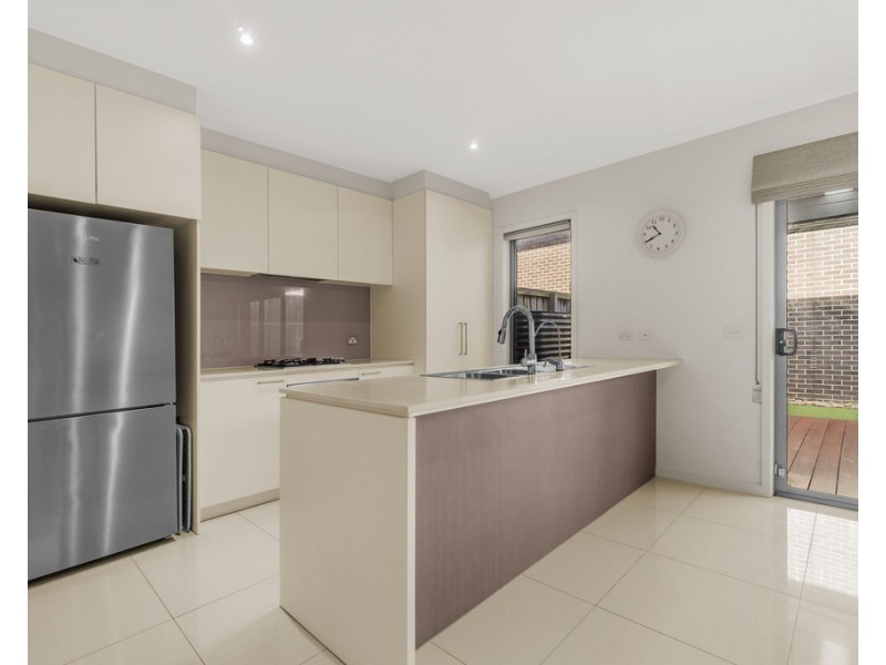 12 Harcrest Boulevard, Wantirna South VIC 3152