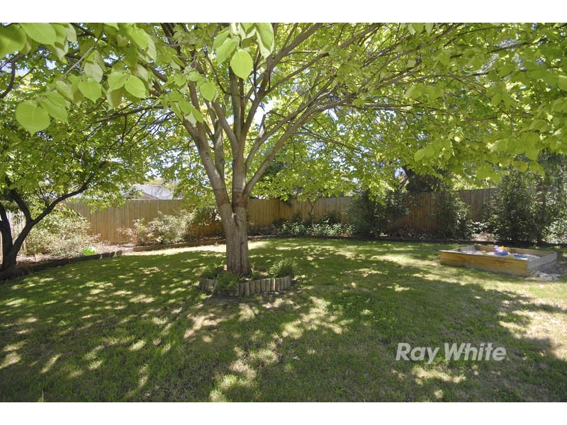 4 Mannix Square, Wantirna VIC 3152