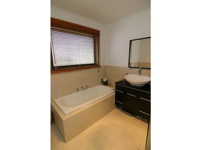 11 Glenmaggie Court, Wantirna South VIC 3152