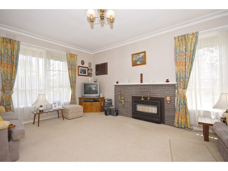 44 Allanfield Crescent, Boronia VIC 3155