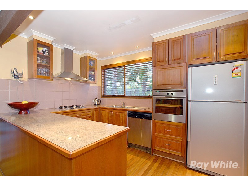 25 Old Orchard Drive, Wantirna South VIC 3152