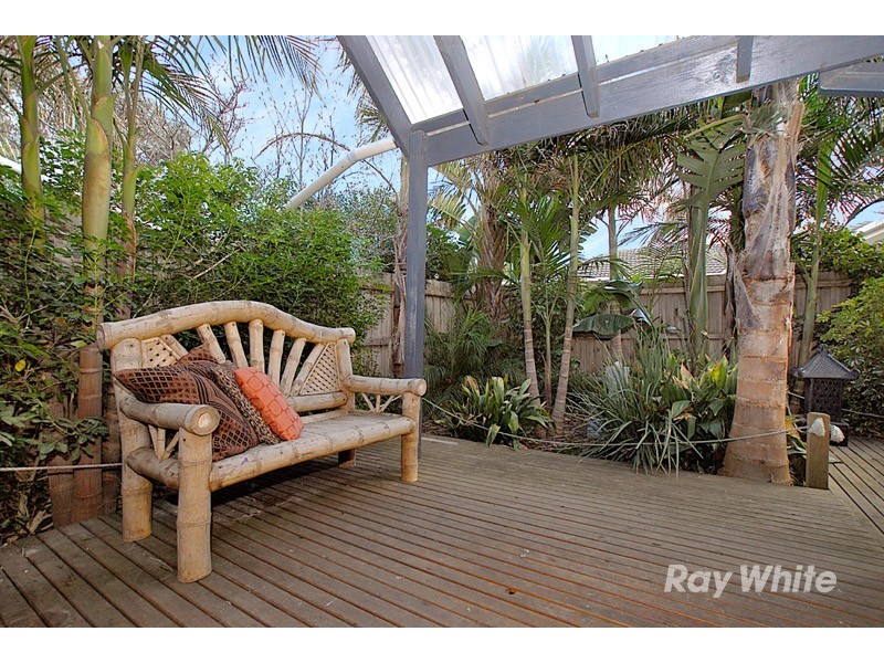 25 Old Orchard Drive, Wantirna South VIC 3152