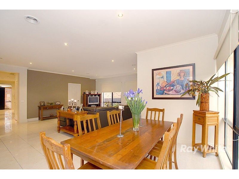 3 Davies Close, Wantirna VIC 3152