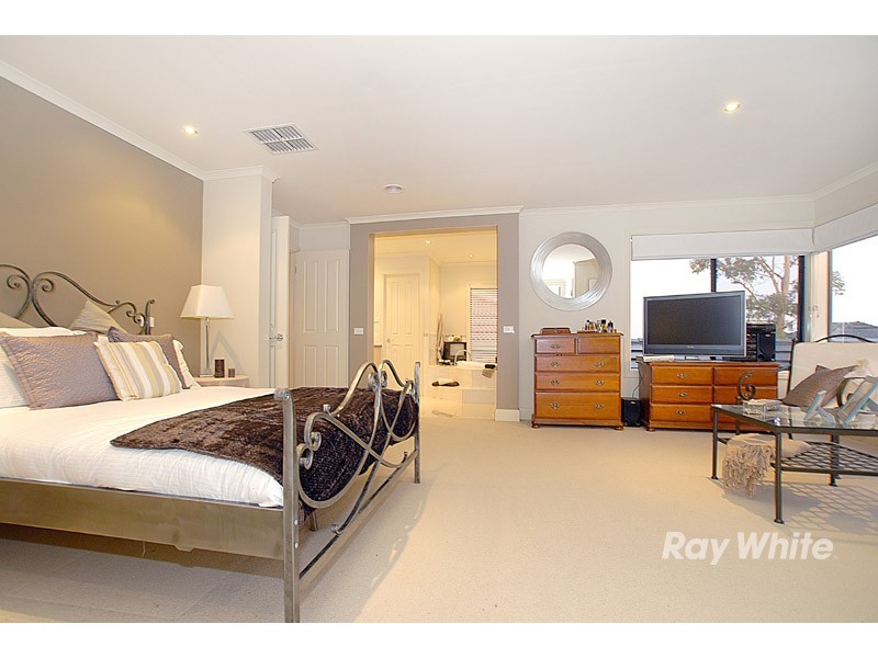 3 Davies Close, Wantirna VIC 3152