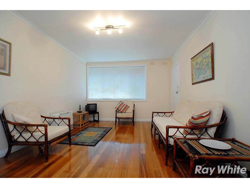 1/8 James Street, Bayswater VIC 3153