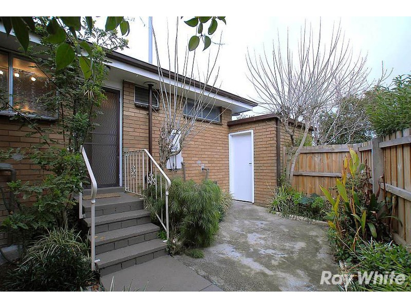 1/8 James Street, Bayswater VIC 3153