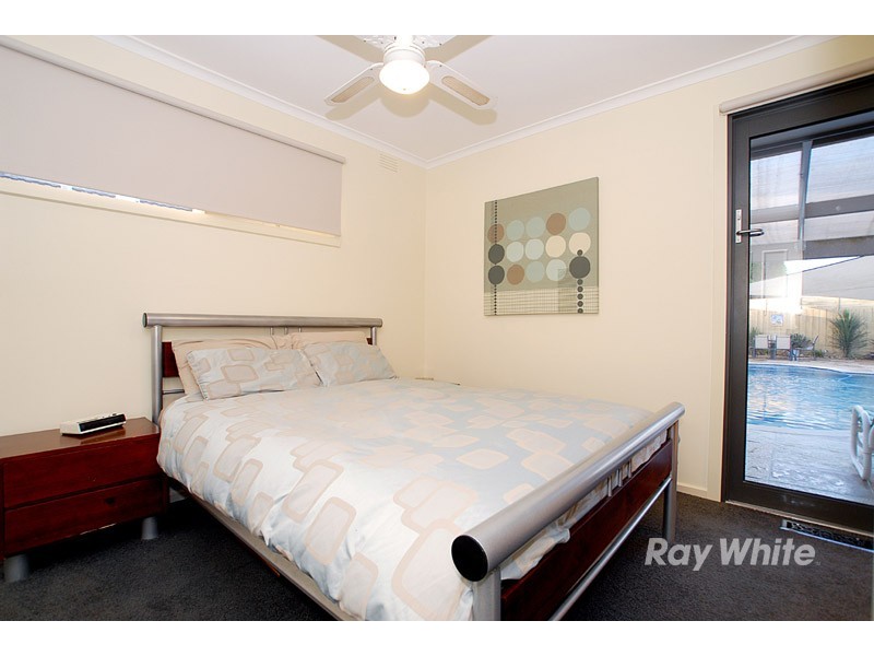 9 Nigel Court, Scoresby VIC 3179