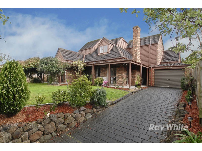 24 Gateshead Drive, Wantirna South VIC 3152