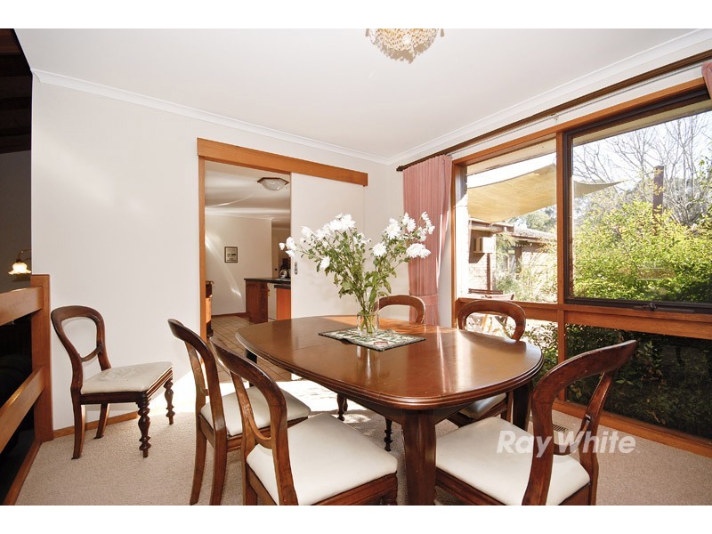 16 Flamingo Drive, Wantirna South VIC 3152
