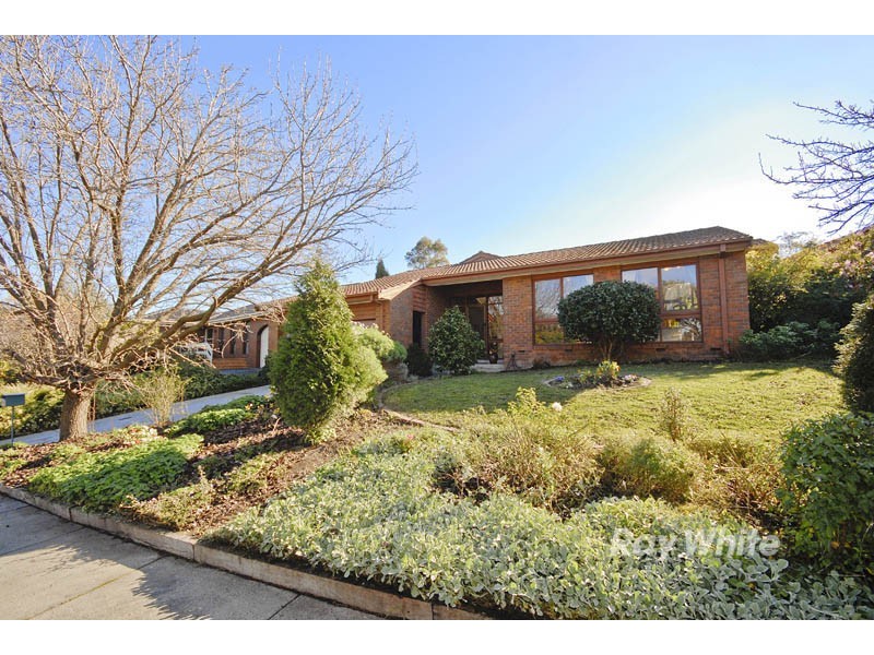 16 Flamingo Drive, Wantirna South VIC 3152