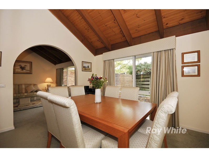 6 Guy Court, Wantirna VIC 3152