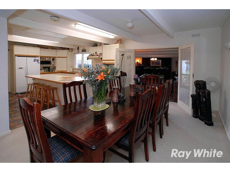 6 Akuna Court, Knoxfield VIC 3180