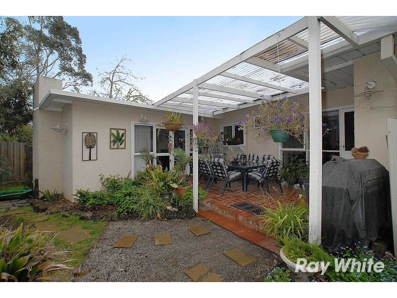 6 Akuna Court, Knoxfield VIC 3180