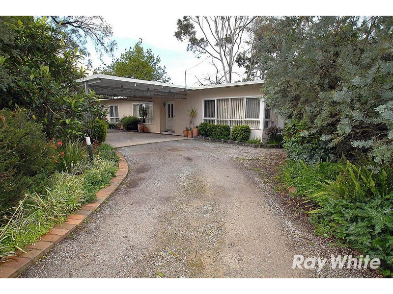 6 Akuna Court, Knoxfield VIC 3180