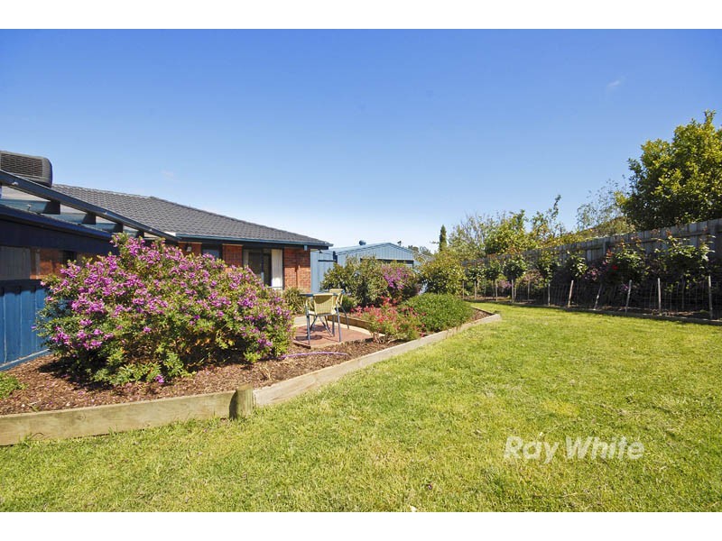 7 Edgewood Court, Wantirna South VIC 3152