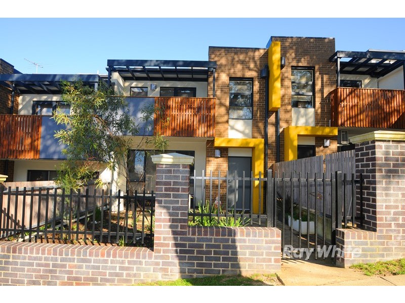 3/3-5 Milton Street, Ferntree Gully VIC 3156