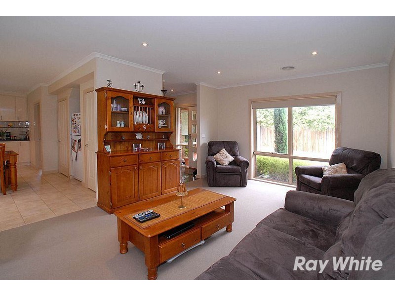 2/21 Tyner Road, Wantirna South VIC 3152