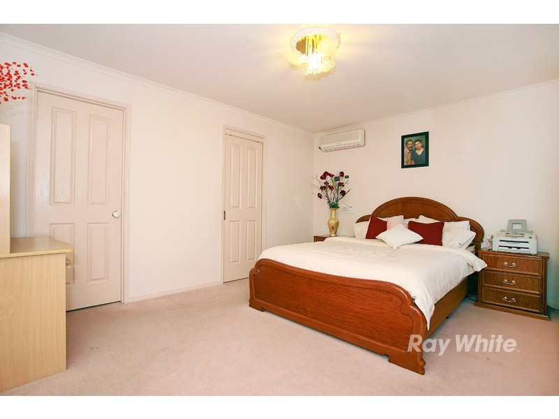 1 Richardson Rise, Wantirna South VIC 3152