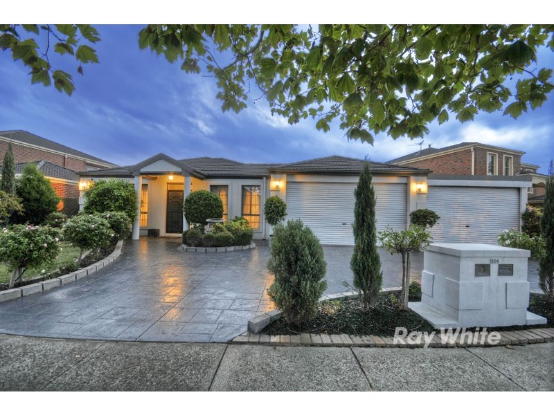 104 Jenola Parade, Wantirna South VIC 3152