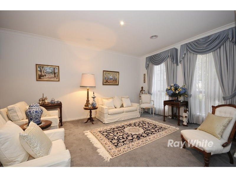 104 Jenola Parade, Wantirna South VIC 3152