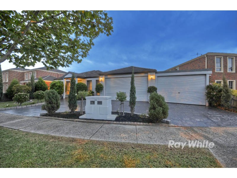 104 Jenola Parade, Wantirna South VIC 3152