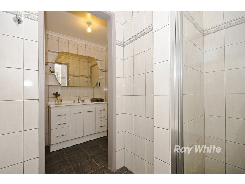 6 Mariposa Court, Wantirna South VIC 3152