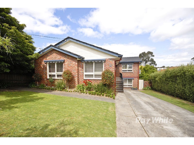 39 Gateshead Drive, Wantirna South VIC 3152