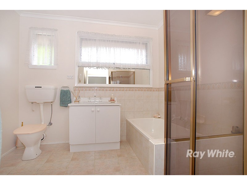 29 Dinsdale Road, Boronia VIC 3155