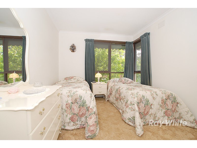 29 Dinsdale Road, Boronia VIC 3155