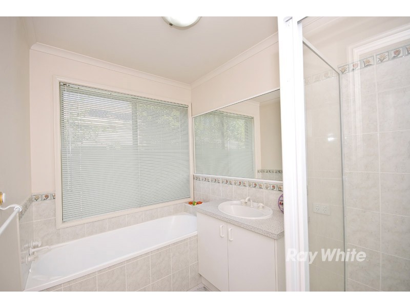 22 Petalnina Drive, Wantirna VIC 3152