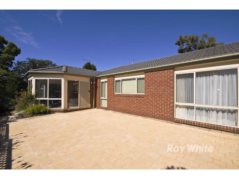 22 Petalnina Drive, Wantirna VIC 3152