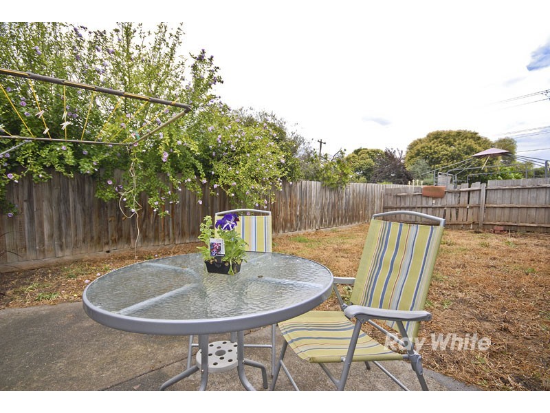 2/275 Canterbury Road, Bayswater North VIC 3153