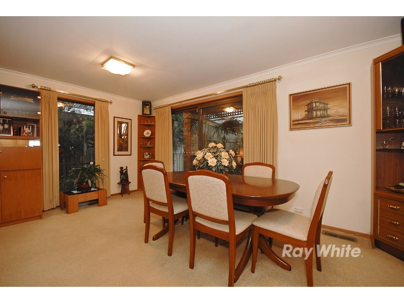 51 Merryn Grove, Wantirna South VIC 3152