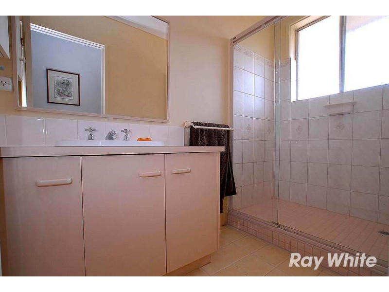 8/16 Louisa Street, Croydon VIC 3136