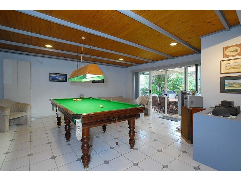 7 Rotherwood Close, Wantirna VIC 3152