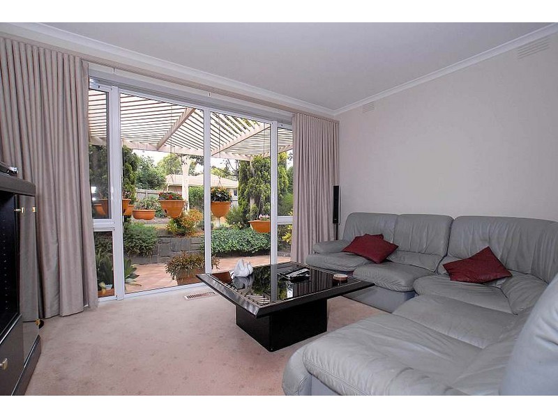 7 Rotherwood Close, Wantirna VIC 3152