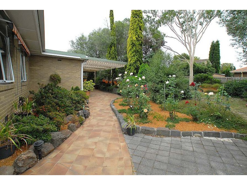 7 Rotherwood Close, Wantirna VIC 3152