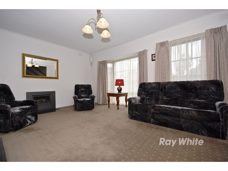 8 Simmonds Court, Wantirna South VIC 3152