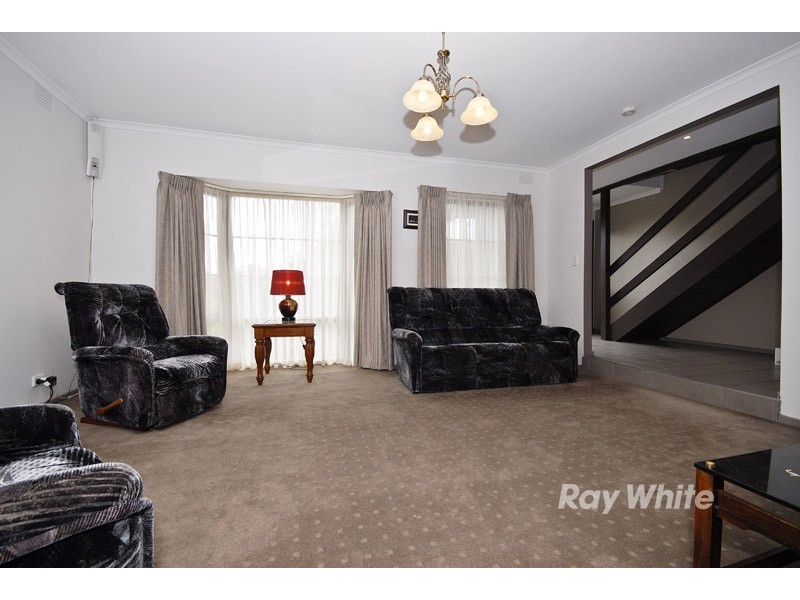 8 Simmonds Court, Wantirna South VIC 3152